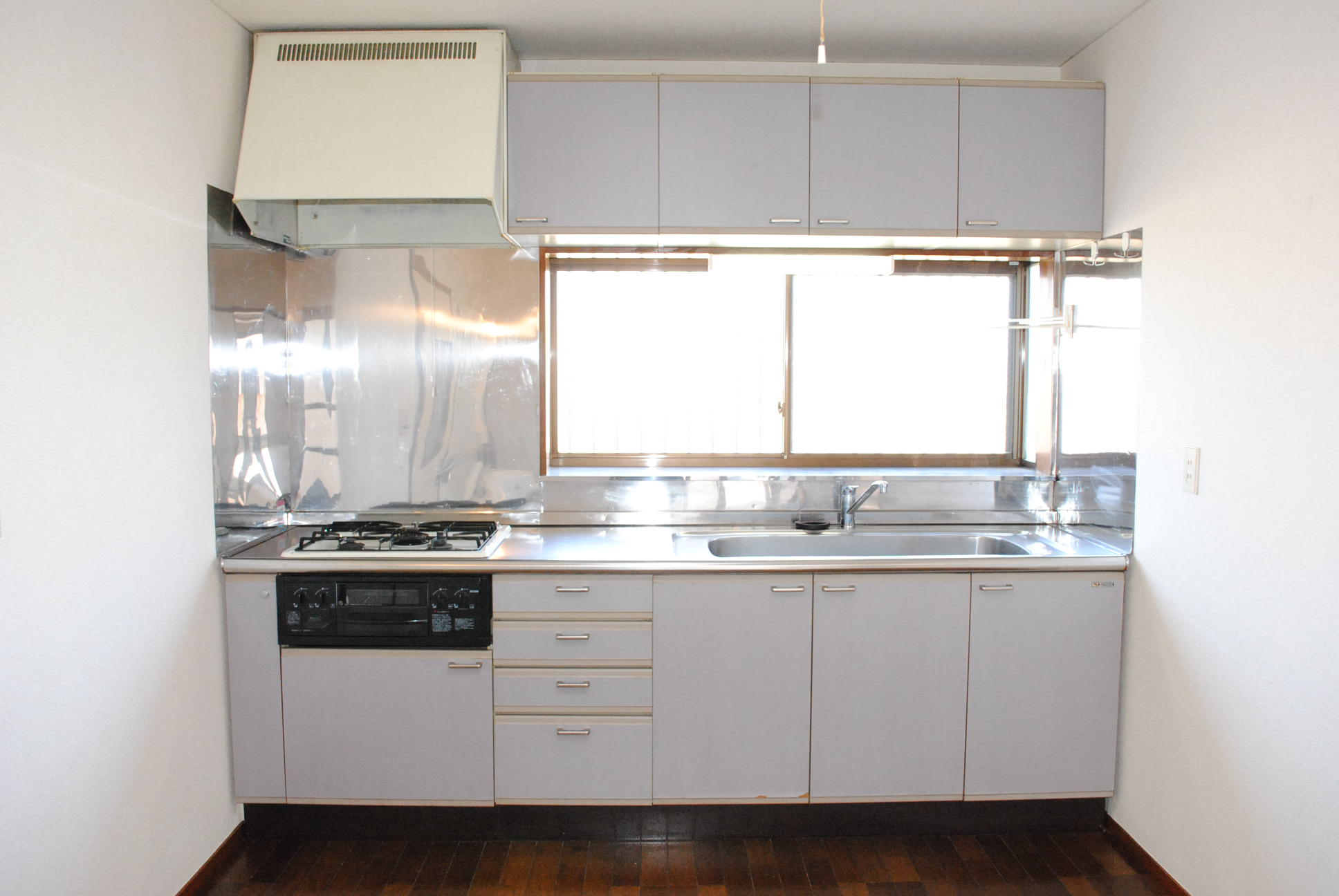 Kitchen. System kitchen