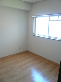 Living and room. Perfect for the bedroom ☆ 