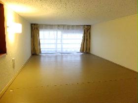 Receipt. Loft storage of large capacity