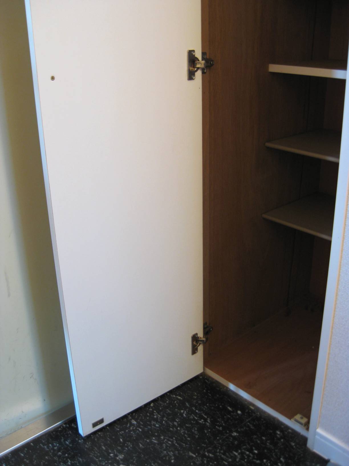 Receipt. Entrance immediately storage enters plenty of shoes