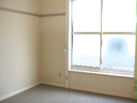 Living and room. Easy-to-use and functional studio type