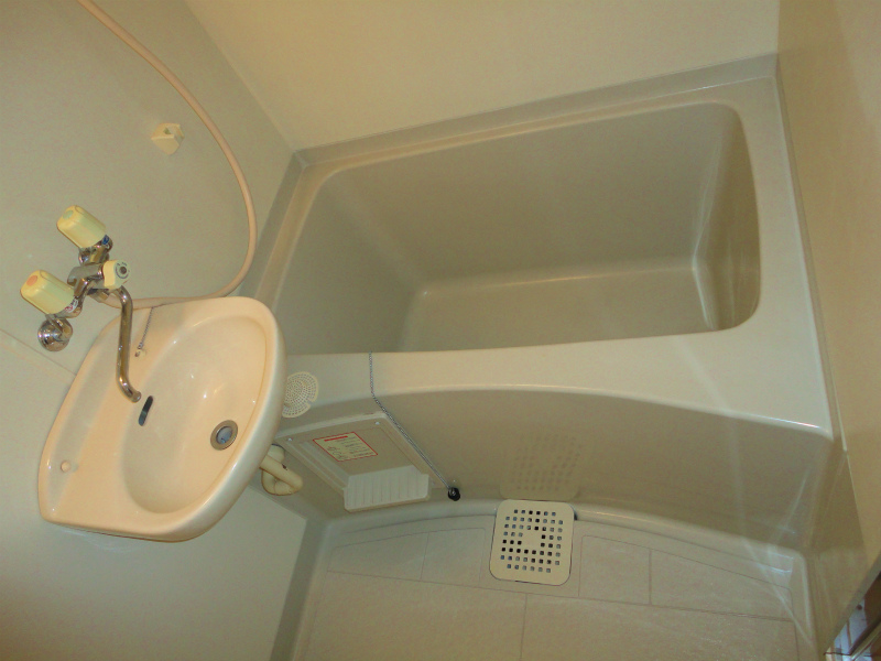 Bath. Clean unit type