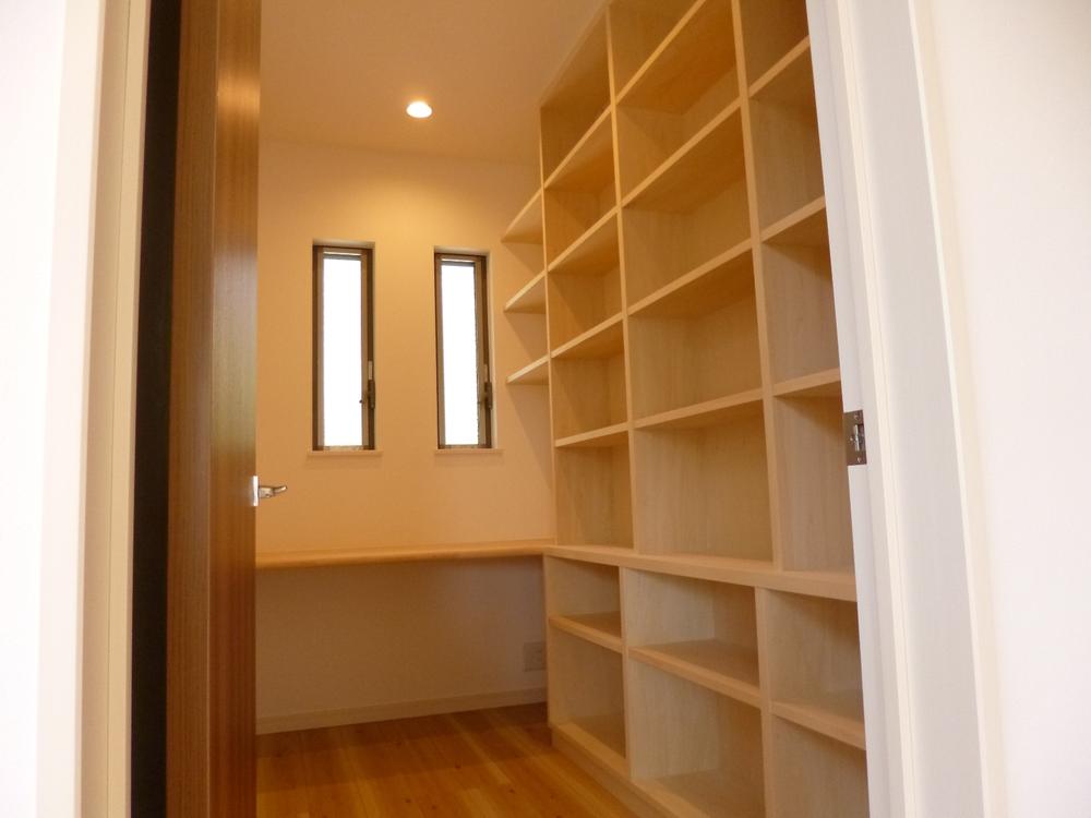 Building plan example (introspection photo). Study construction example photo