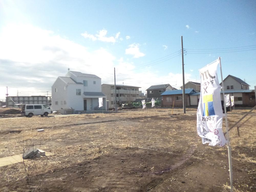 Local land photo.  [ Local Photos ] The building began situated. 