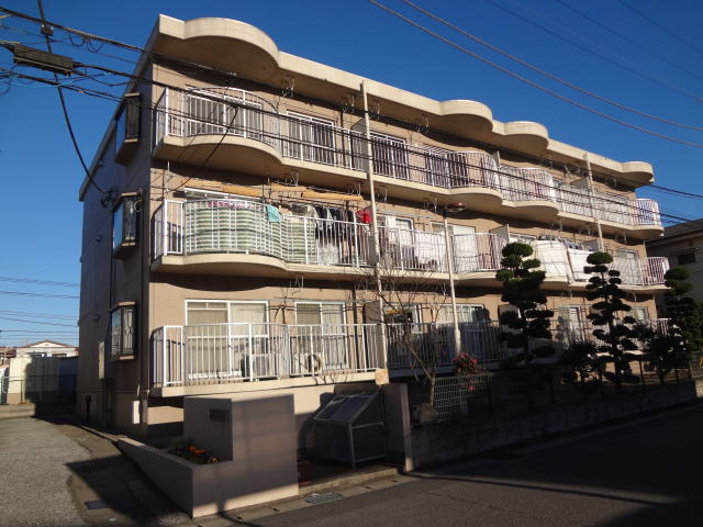 Balcony. Two-sided balcony