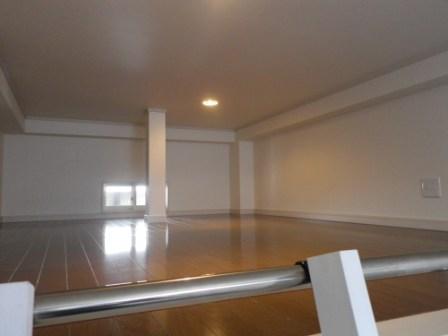 Other. Spacious loft