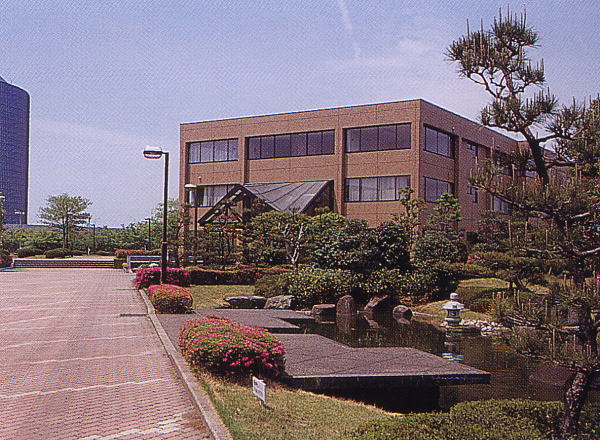 University ・ Junior college. Private Kanda University of International Studies (University of ・ 1592m up to junior college)