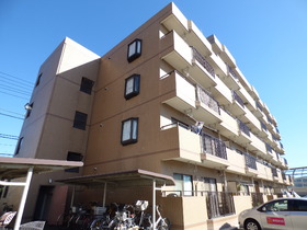 Building appearance. Guarantee company is available