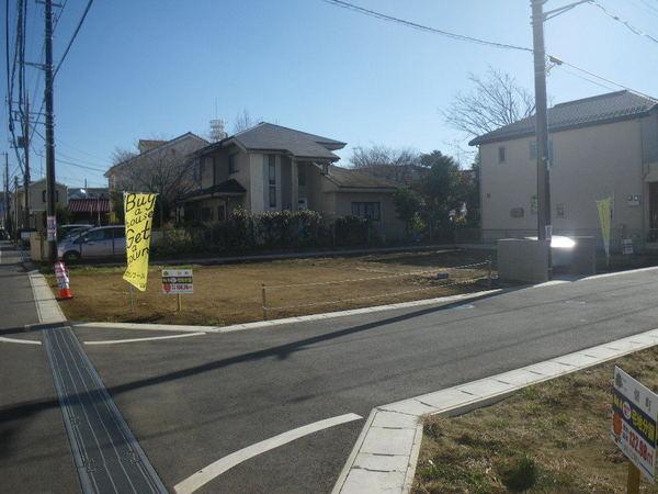 Local photos, including front road