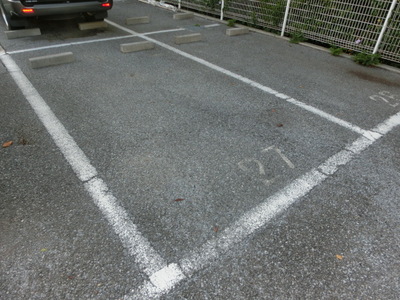 Parking lot. On-site parking