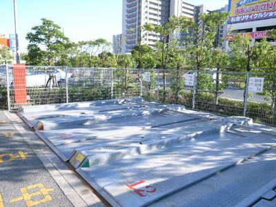 Security. Crime prevention surface also excellent mechanical parking (on empty confirmation)