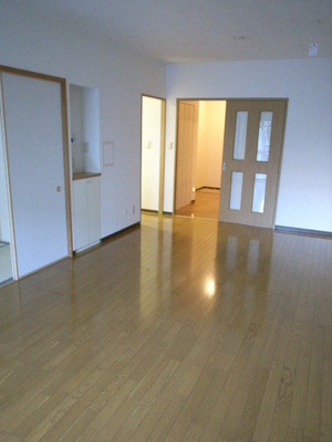 Living and room. Typical photo. Living-dining is relaxed about 12,3 quires