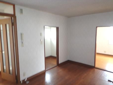 Living and room. About an 8-quires living of ☆