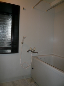 Bath. Economical reheating hot water supply!