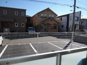 View. Sunny for the previous parking lot of eyes! !