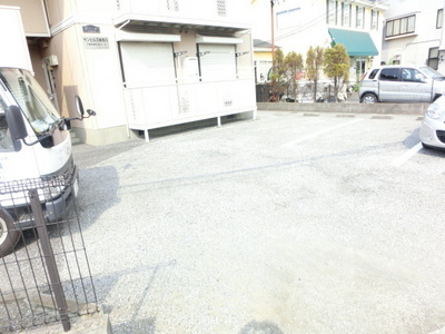 Other common areas. On-site parking