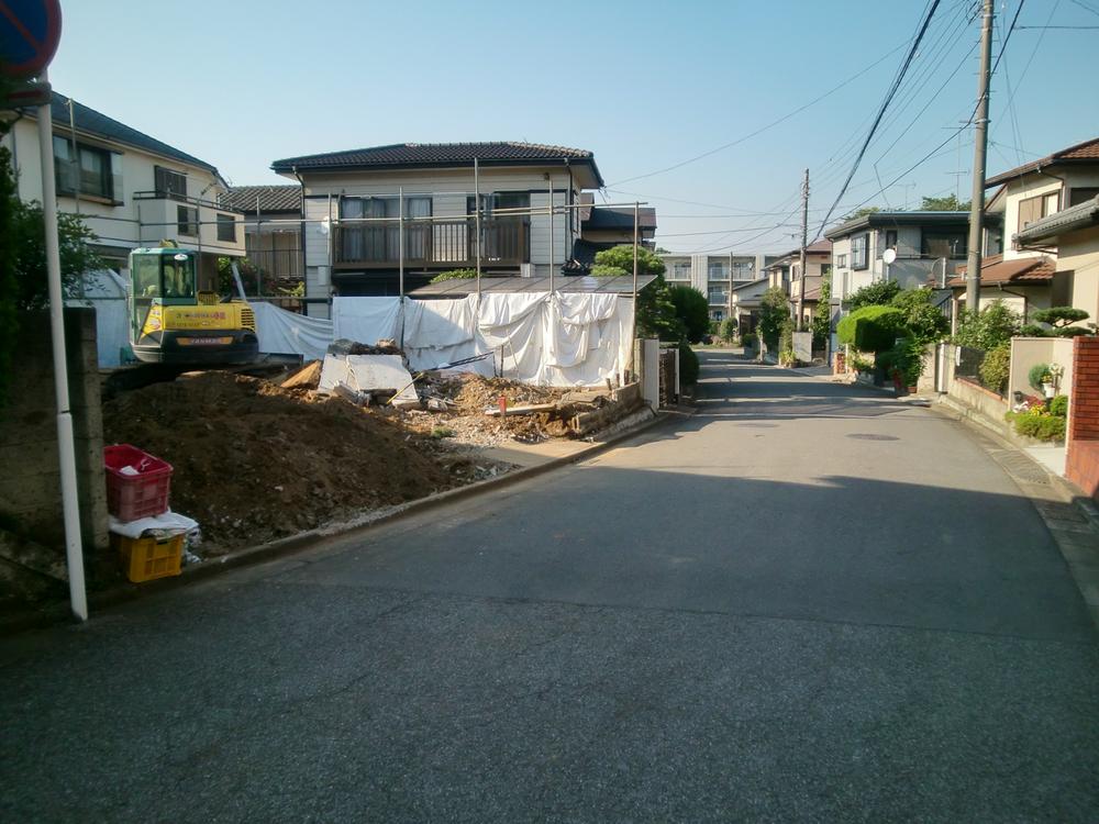 Local photos, including front road. Local (July 2013) Shooting