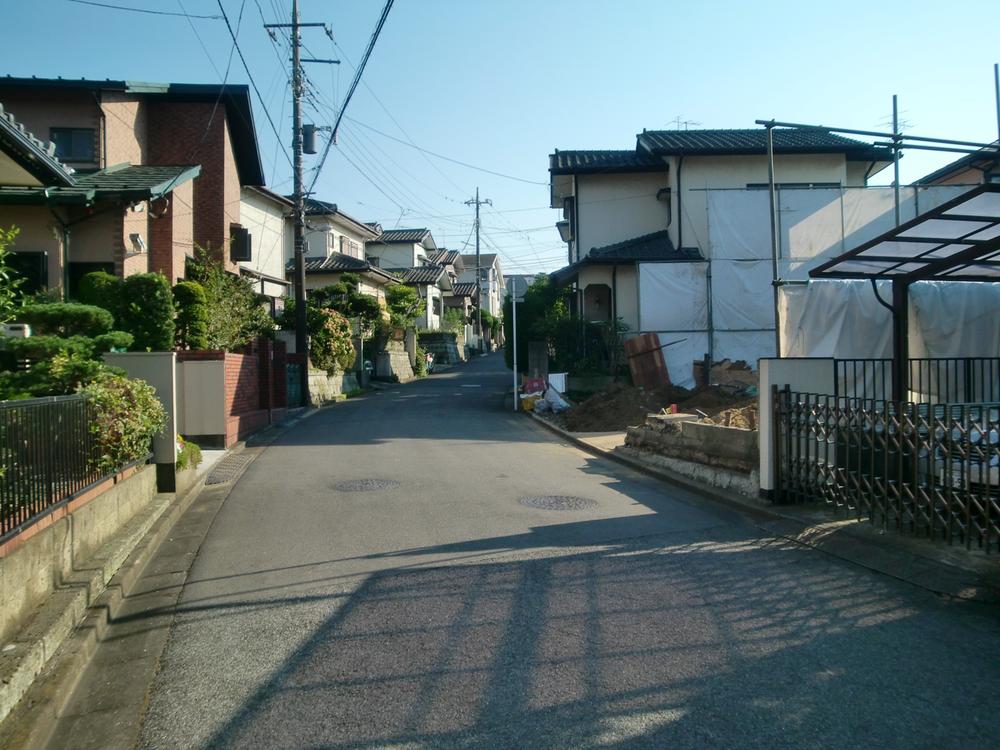 Local photos, including front road. Local (July 2013) Shooting