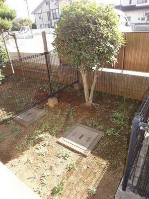 Other. There is a private garden! 