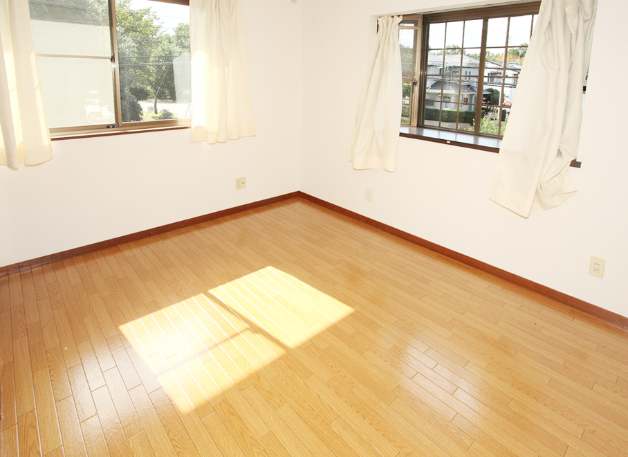 Other. 2F Western-style