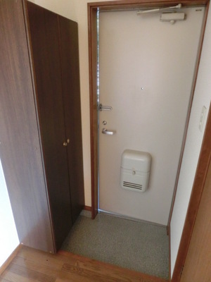 Entrance. There entrance cupboard