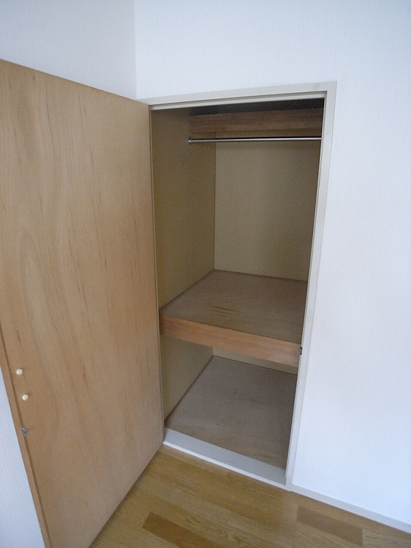 Receipt. There are also housed in the Western-style