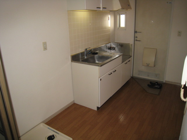 Kitchen. There window in the kitchen