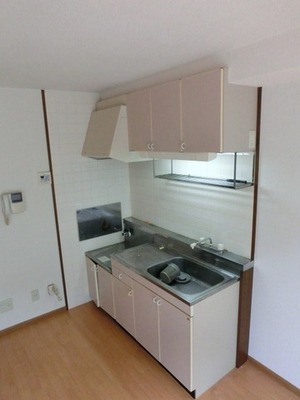 Kitchen. Gas stove installation Allowed