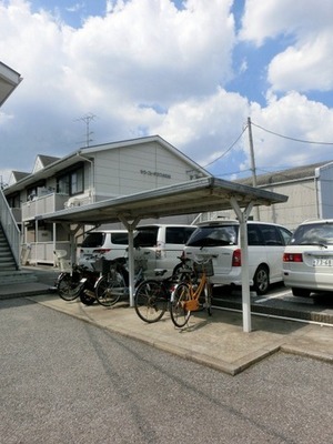 Other common areas. Bicycle parking lot equipped with roof