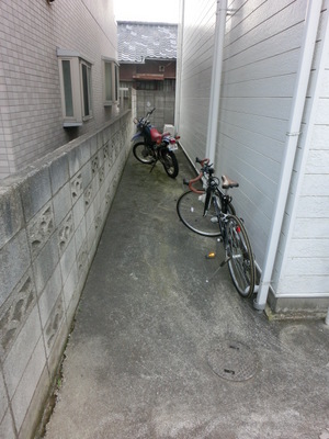 Other common areas. Bicycle-parking space
