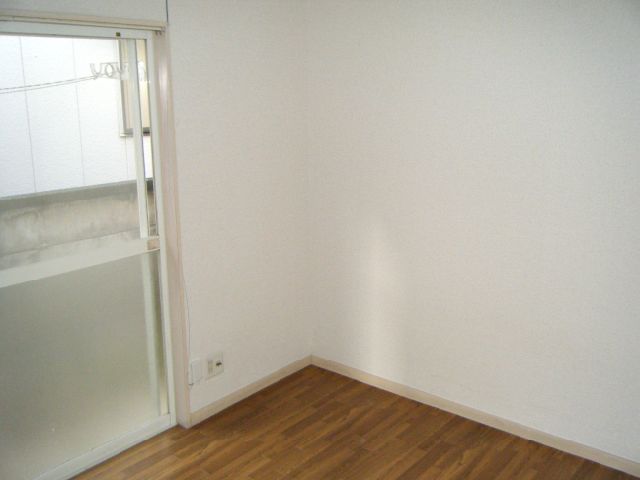 Living and room. White is a beautiful room, which was based on.