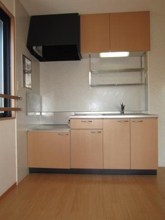 Kitchen. Two-burner stove installation Allowed