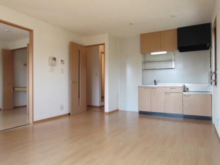 Living and room. Spacious living room