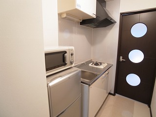 Other Equipment. refrigerator ・ With microwave