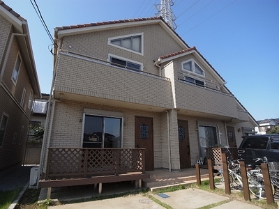 Building appearance. Friendly all-electric housing to the environment. (Cute)