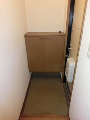 Entrance. There entrance cupboard