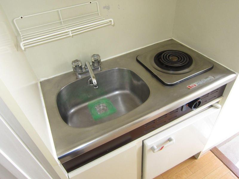 Kitchen. With a mini fridge in the kitchen space