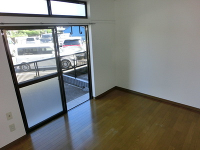 Living and room. A bright room