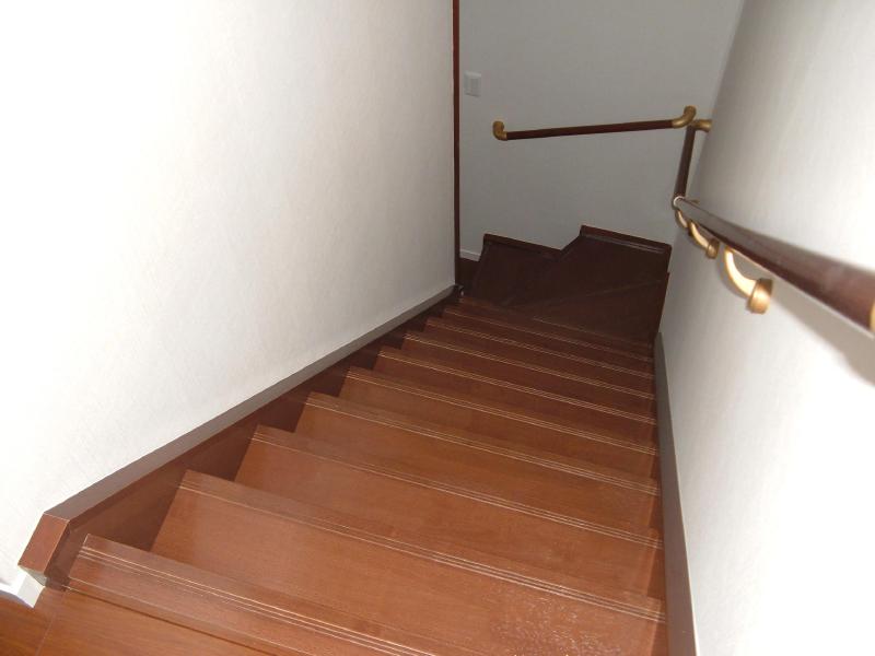 Other Equipment. Entrance is located on the first floor.