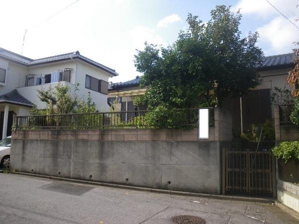 Local photos, including front road