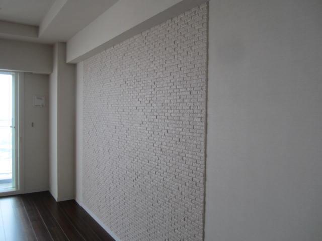 Living. Design and humidity control functions serve as justification was Ecocarat