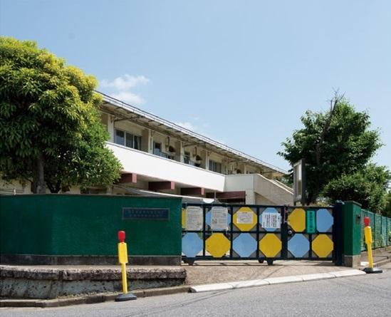 kindergarten ・ Nursery. Municipal Miyanogi is within walking distance of 500m to the nursery until the 500m City Miyanogi nursery.