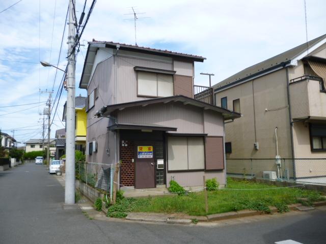 Local land photo. Shooting from the southwest side