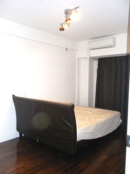 Non-living room. Master bedroom