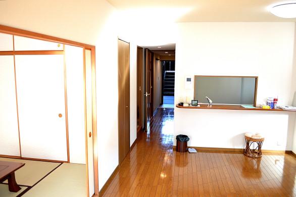 Living. Corridor direction from the living room