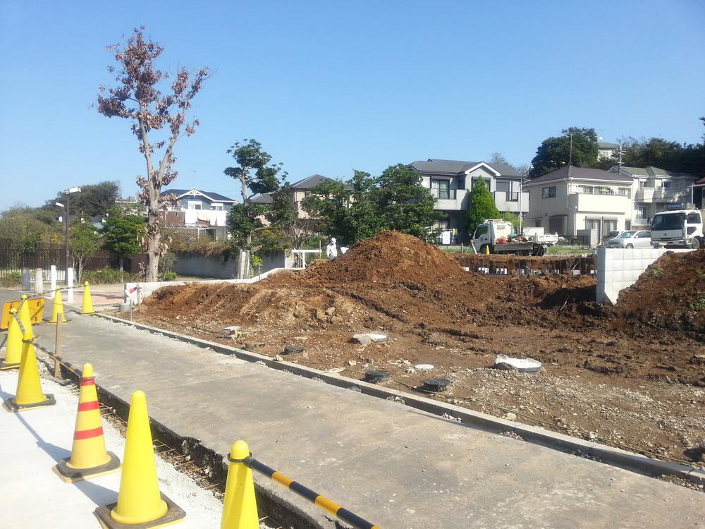 Local land photo. Local (10 May 2013) Shooting