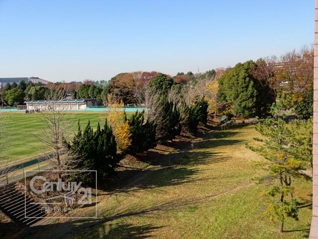 View photos from the dwelling unit