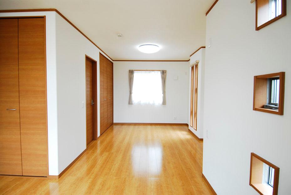 Building plan example (introspection photo). Building price 19,800,000 yen, Building area 110.26 sq m