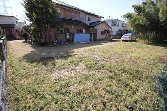 Local land photo. Local photo (taken from the northeast side)