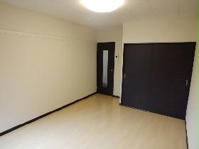 Living and room. 1F flooring